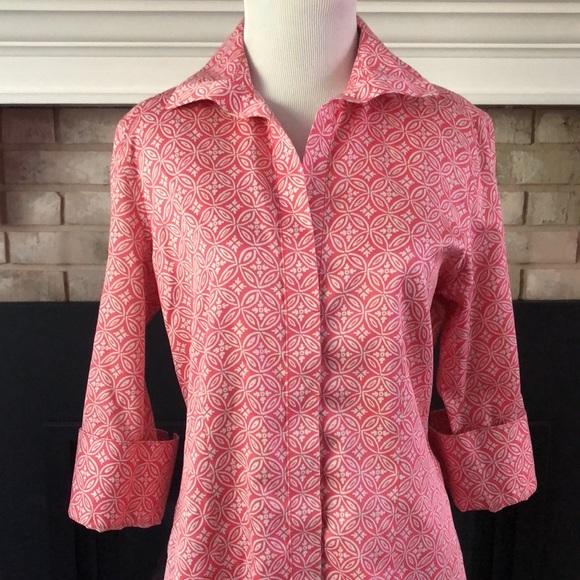 Talbots Pink Geometric Pattern Wrinkle Resistant Button Down Shirt size 8 - Picture 3 of 13
